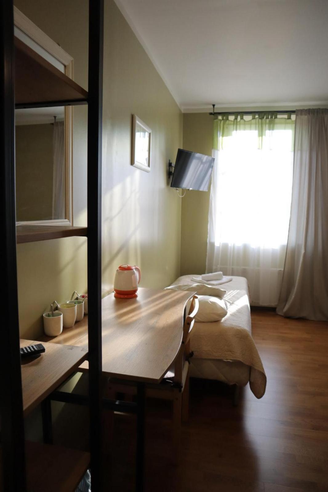 Viesnica Kandava Exterior foto